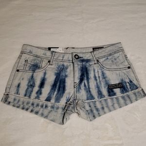 Volcom High Voltage ⚡ shorts sz 3 NEW